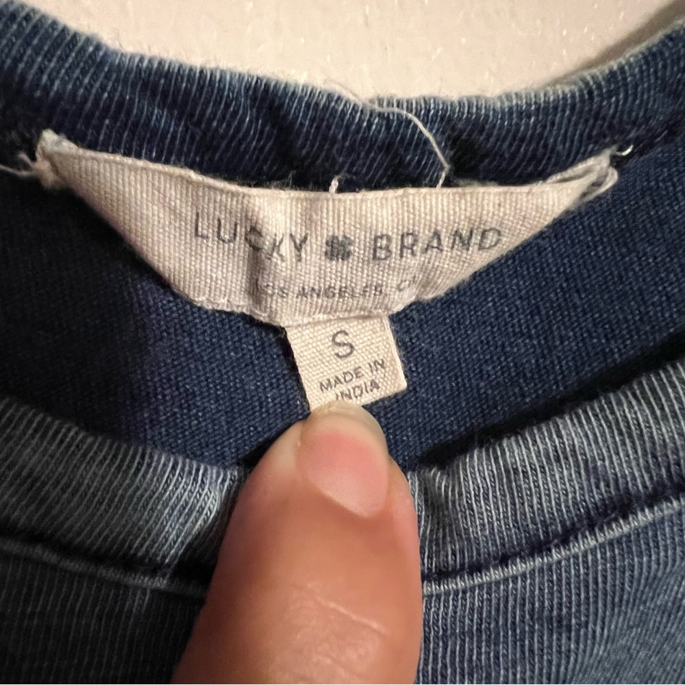 Lucky Brand Women's Star Embroidered Tank Top in size small - Picture 3 of 8